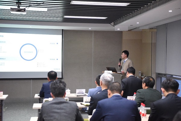 4215263f17fd4502ae46333ffa68ea6c